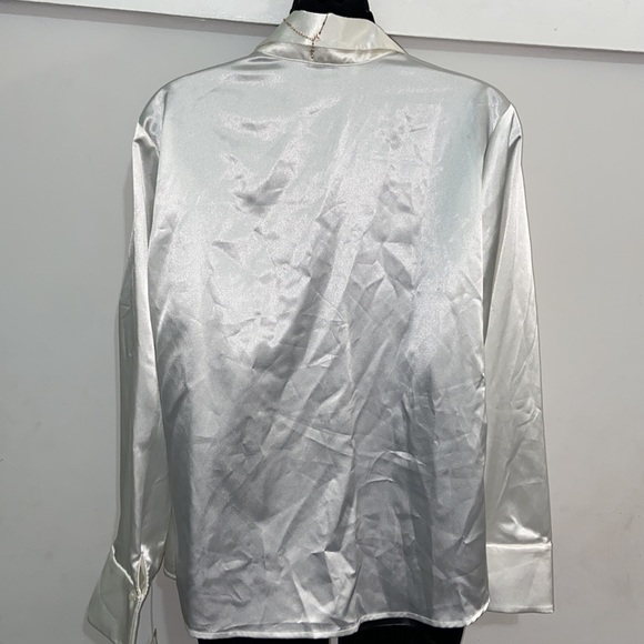 Pearl Button Down Blouse - Picture 8 of 9